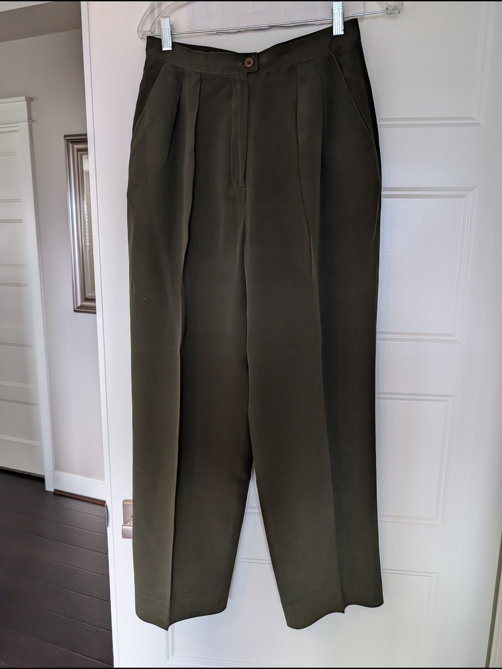 Silk Jones New York Olive Green Pleated Dress Pants